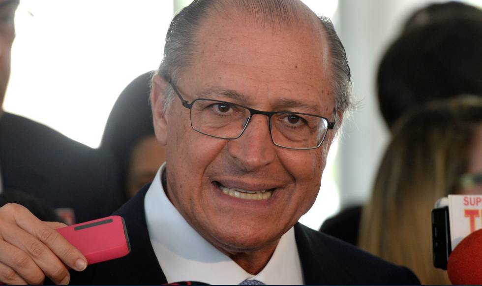 Ministério Público abre inquérito contra Alckmin