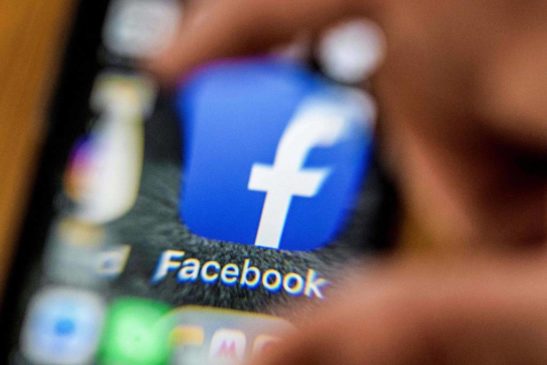 Facebook remove contas no Brasil por propagação de conteúdo não orgânico