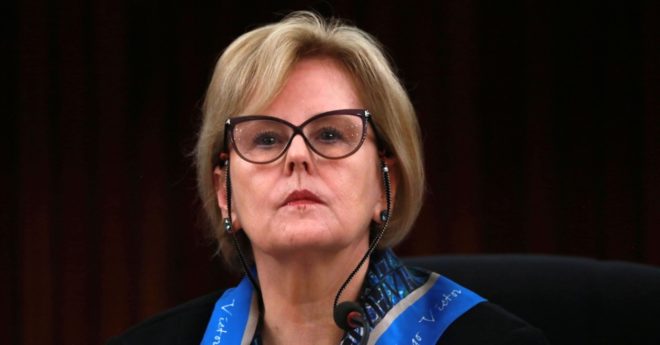 “Se alguém tiver solução contra fake news, apresente-nos”, diz a presidente do TSE