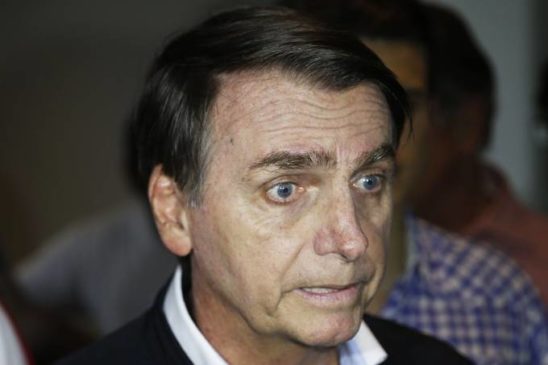 Facebook remove 68 páginas e 43 contas pró-Bolsonaro