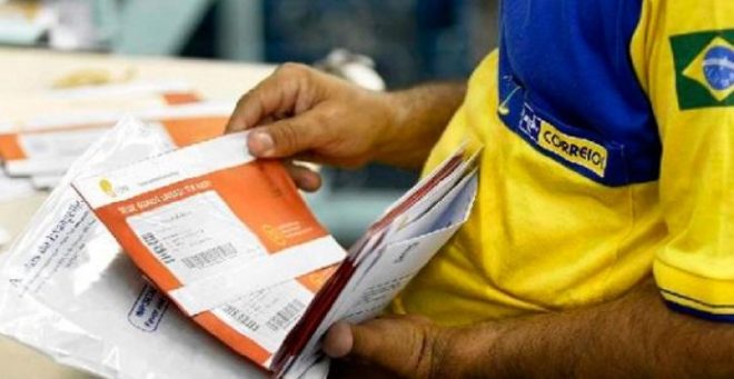 Hackers enviam cartas falsas pelo correio para aplicar golpes na internet