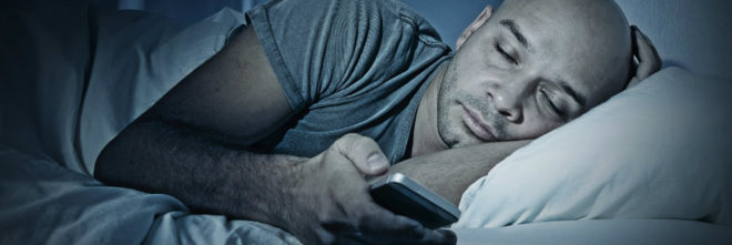 Dos pés à cabeça, os problemas de saúde que a tecnologia pode causar