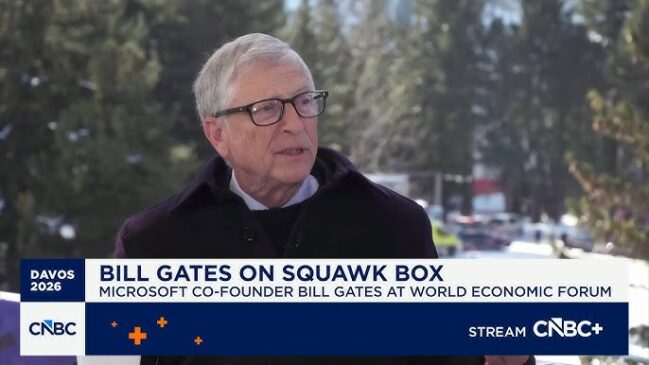 Bill Gates faz alerta sobre o futuro com a IA em Davos 2026