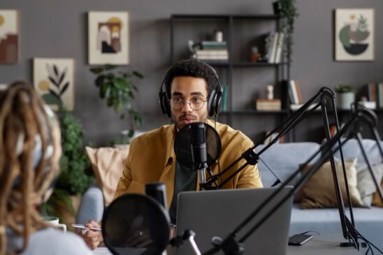 Qual modelo é mais lucrativo no Youtube: Canal tradicional ou Podcast